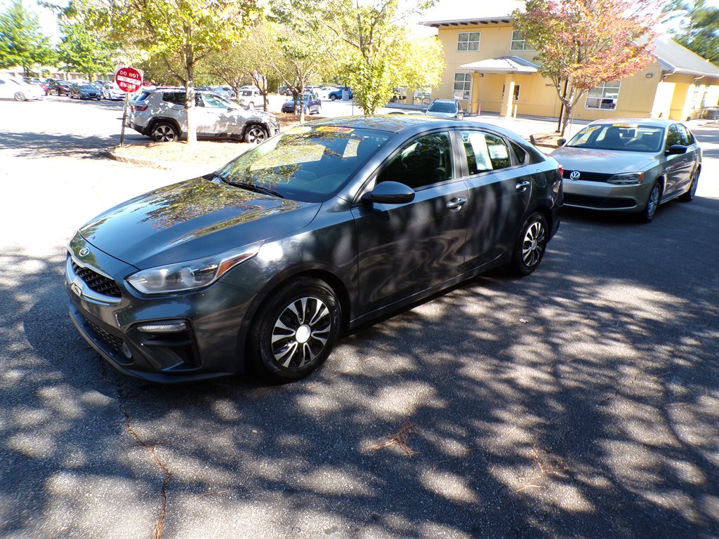 2019 Kia FORTE FE's photo