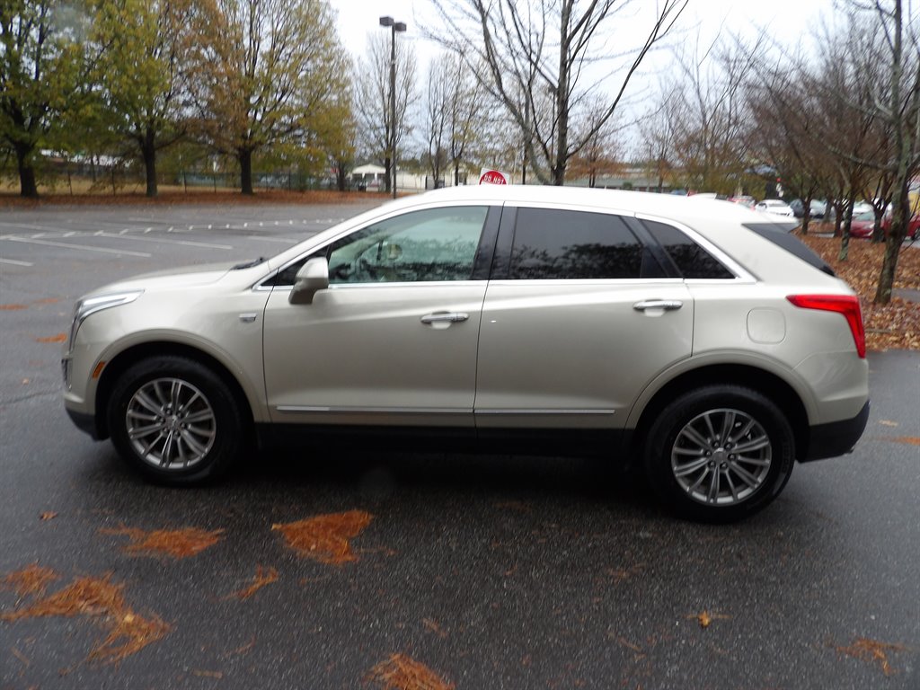 2017 Cadillac XT5 Luxury's photo