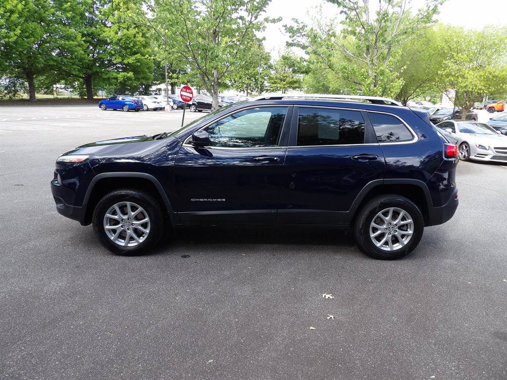 2016 Jeep Cherokee Latitude 4X4's photo