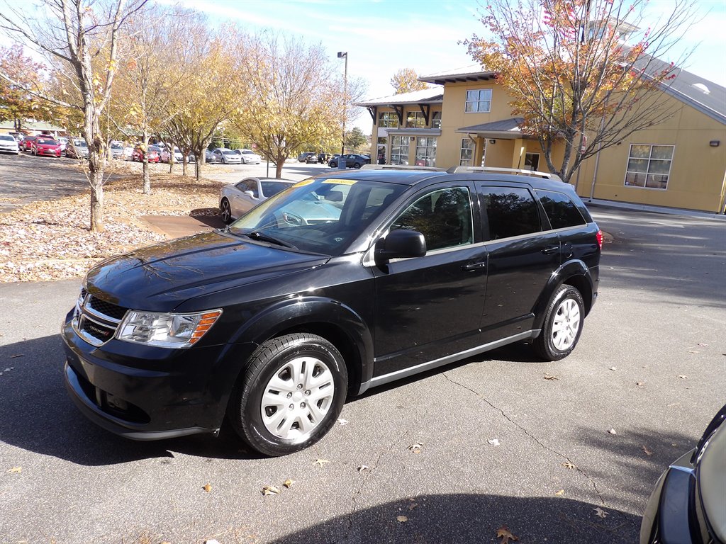2020 Dodge Journey SE's photo
