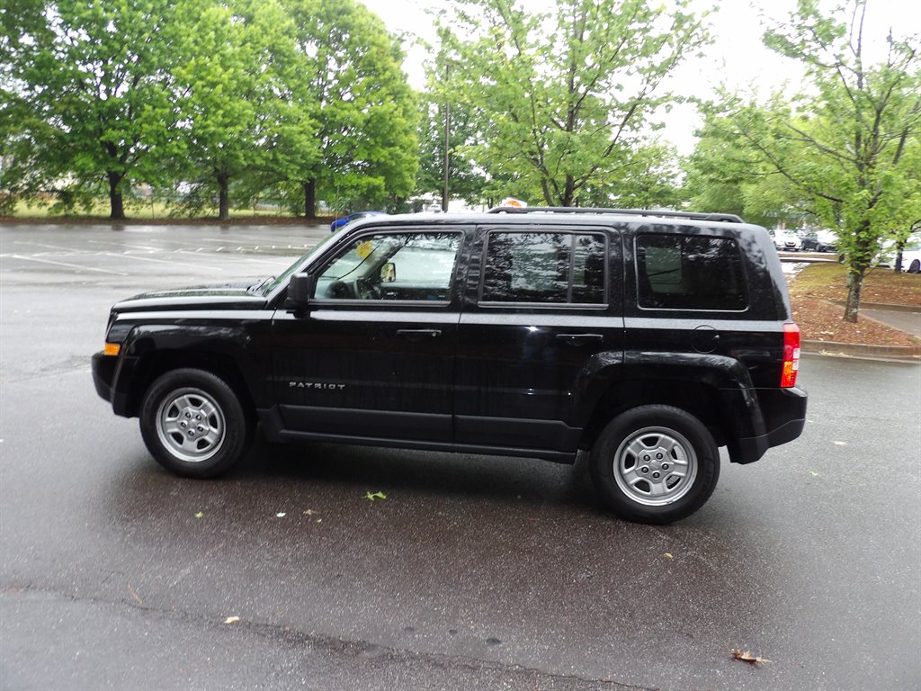 2015 Jeep Patriot Sport's photo