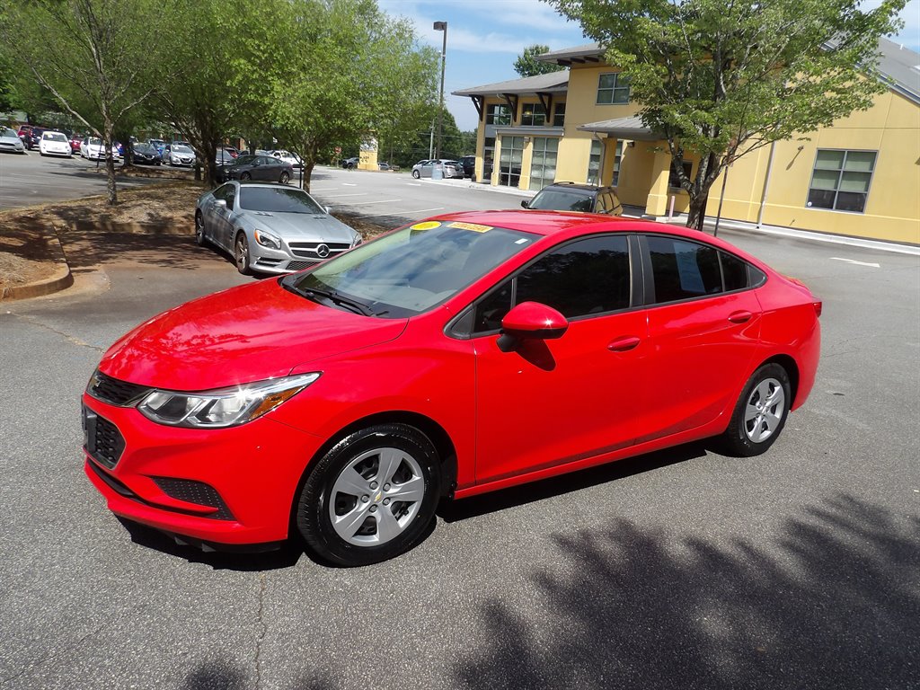 2016 Chevrolet Cruze LS Auto's photo