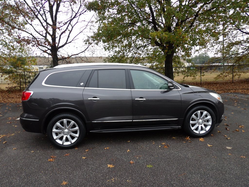 2015 Buick Enclave Premium's photo