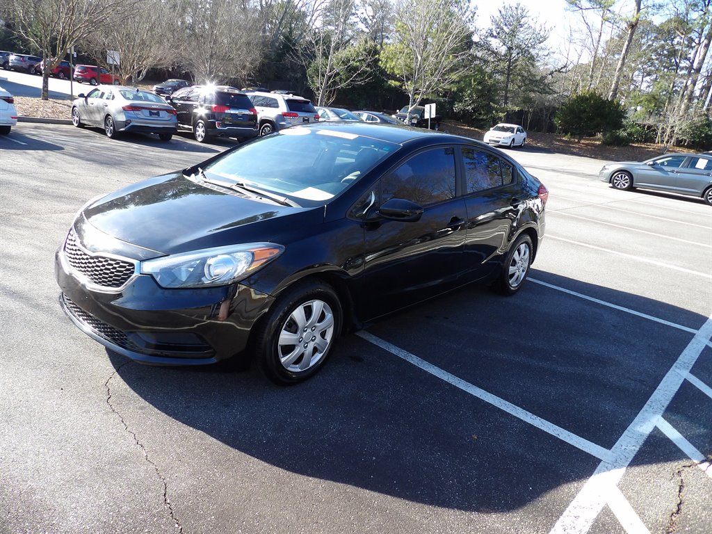 2016 Kia Forte LX AT's photo