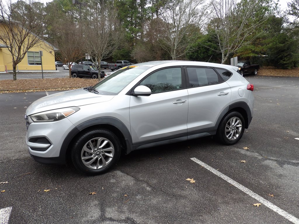 2017 Hyundai Tucson SE's photo