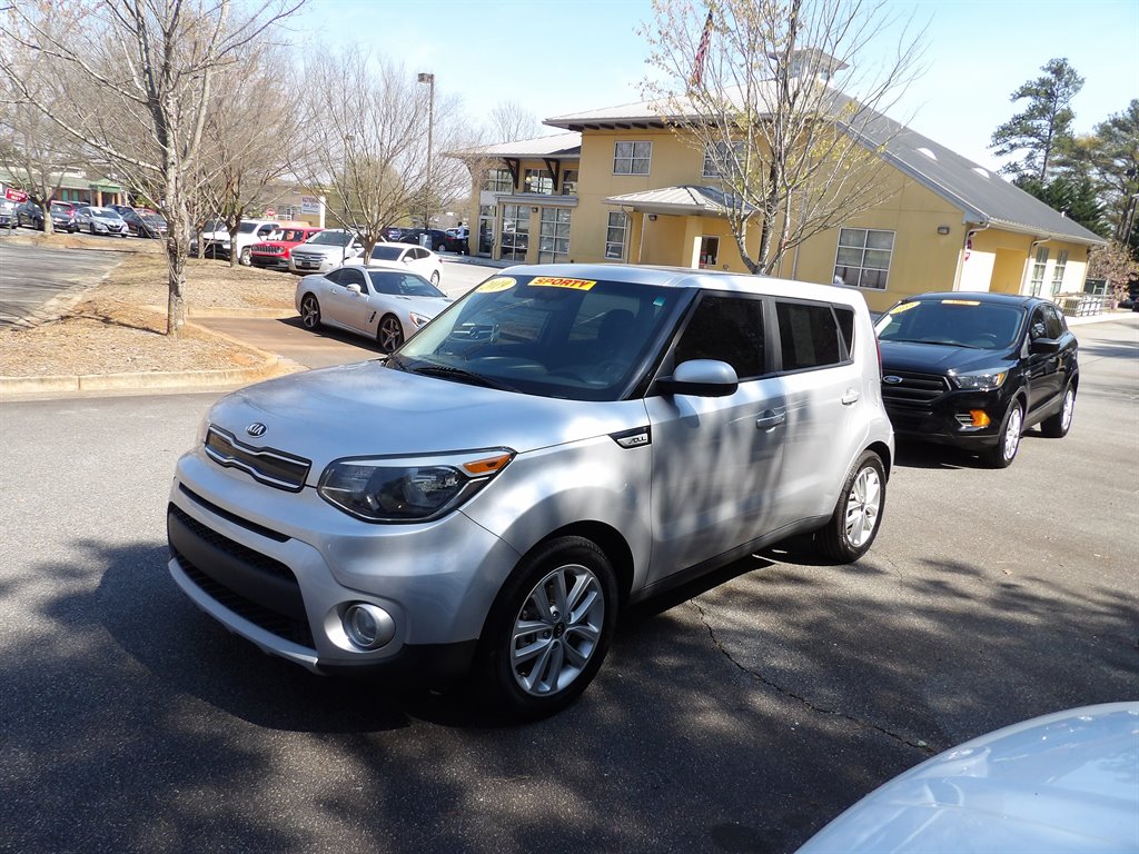 2019 Kia Soul 2.0L + 6 A/T's photo