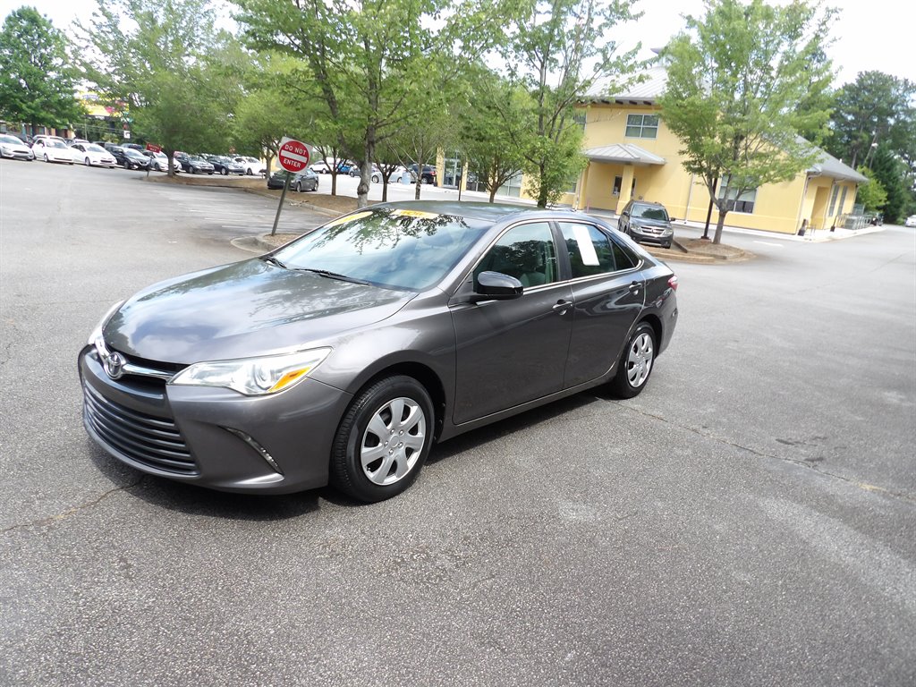 2017 Toyota Camry 2.5 Auto LE's photo